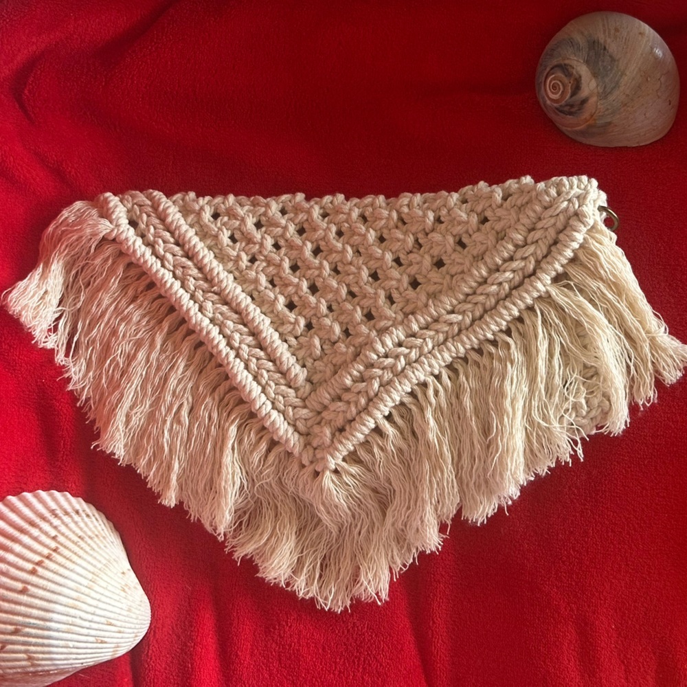 Handcrafted Cream Macramé Clutch/Purse